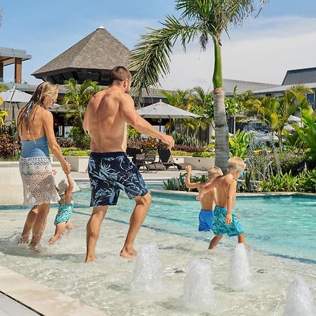 Crowne Plaza Fiji Nadi Bay Resort & Spa, An Ihg Hotel Экстерьер фото