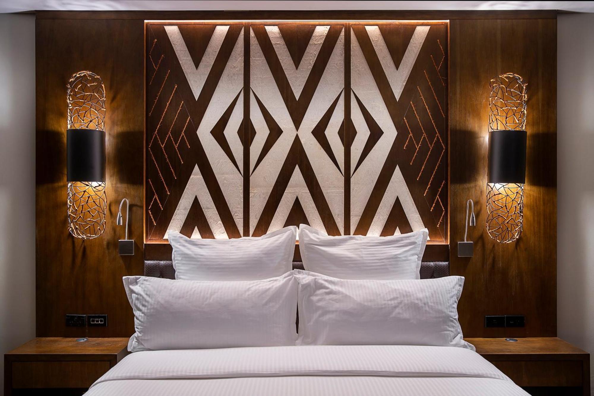 Crowne Plaza Fiji Nadi Bay Resort & Spa, An Ihg Hotel Экстерьер фото